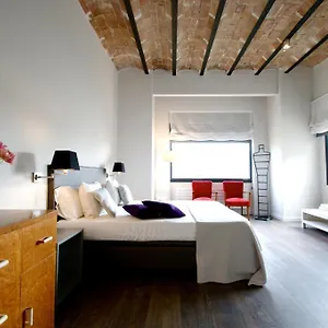 https://deco-diagonal-apartments.catalonia-hotels.com