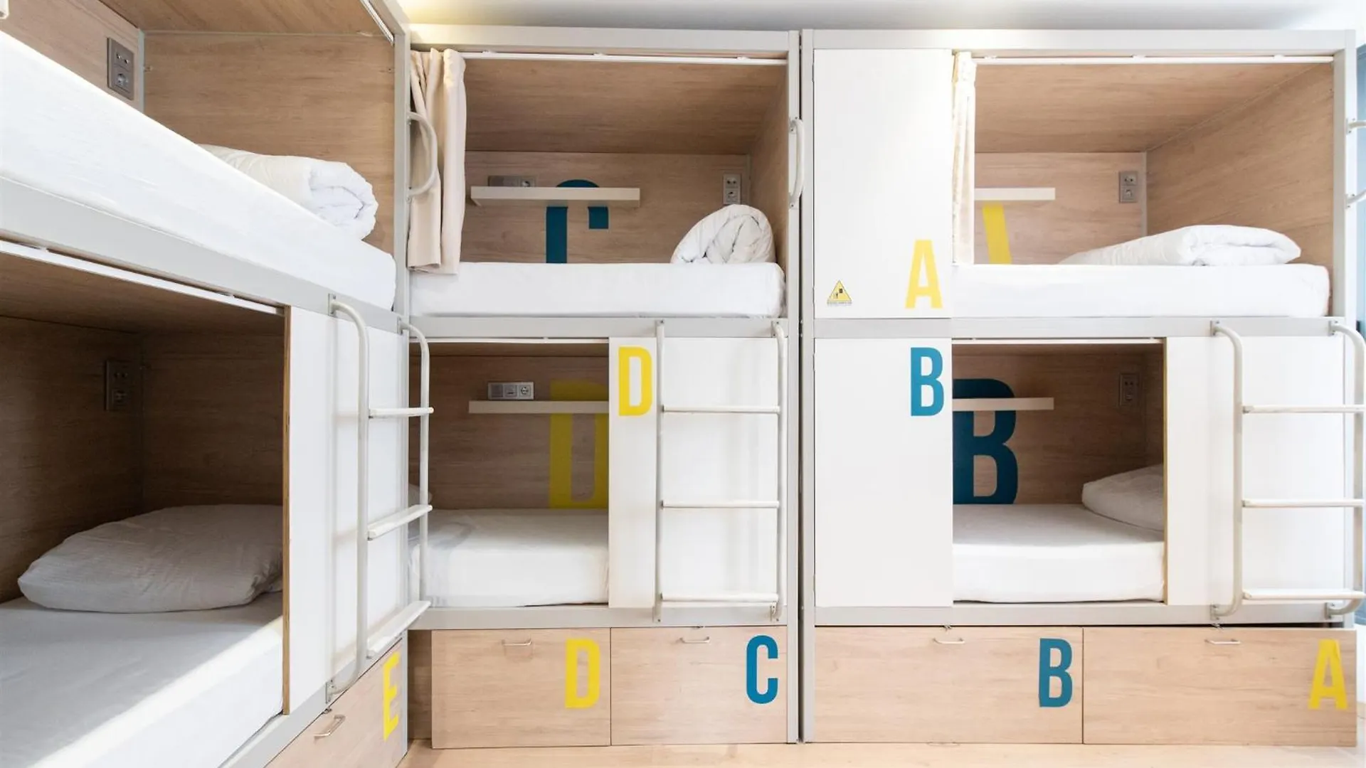 U-Sense For You Hostel Sevilla  Seville